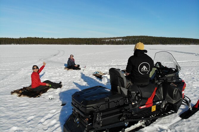 3 Days Raid Snowmobile in Finnish Lapland - From Rovaniemi into the quiet north