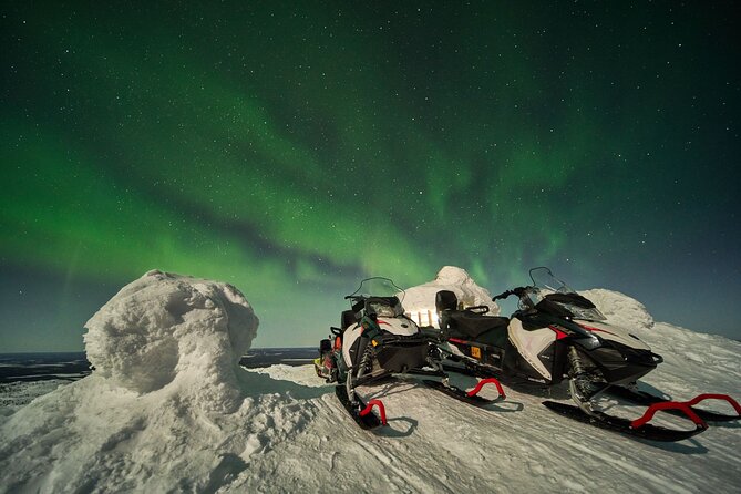 3 Hours Snowmobiling under Auroras and Night Sky - The campfire tipi is more than a snack stop