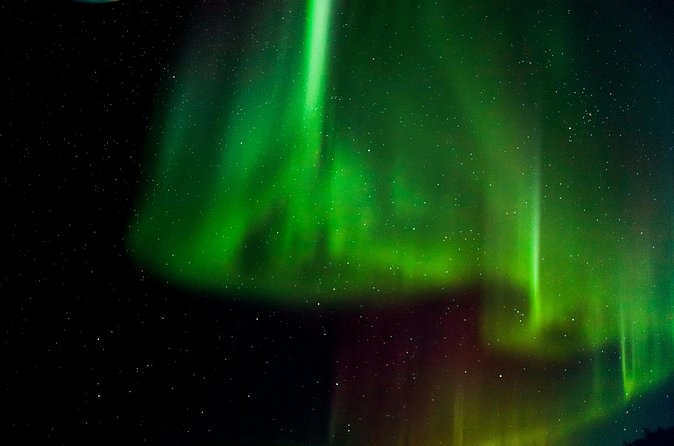 Arctic Darkness & Starlight Adventure with Snowshoes - Waiting for the Northern Lights