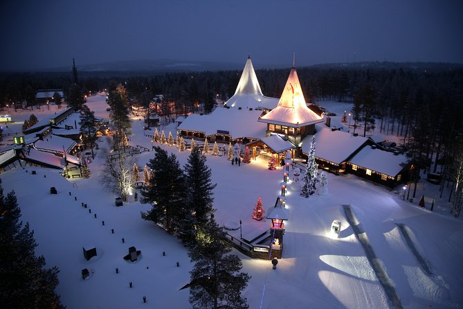 Arctic Delight - Visit to Santa's Village and snowmobiling to reindeer farm - How the day begins at Santa Claus Village