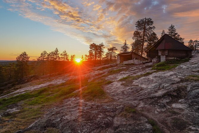 Arctic Wilderness Hike with Fire-making - A three-and-a-half-hour lesson in Lapland’s wild side