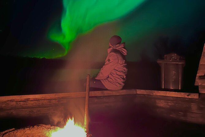 Aurora Hunt with BBQ in Rovaniemi - Sámi stories and the local setting