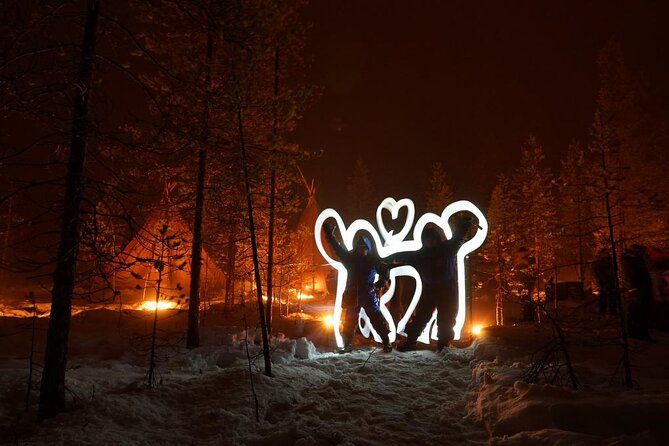 Aurora Hunting Photo Tour from Rovaniemi with Pickup - Chasing the aurora beyond Rovaniemi