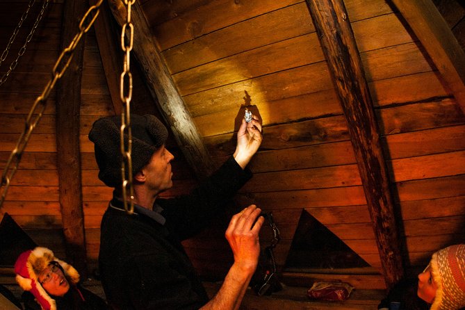 Auroras - Northern Lights Tours by Aurora Experts - Rovaniemi - Fire, food, and a warm place to regroup