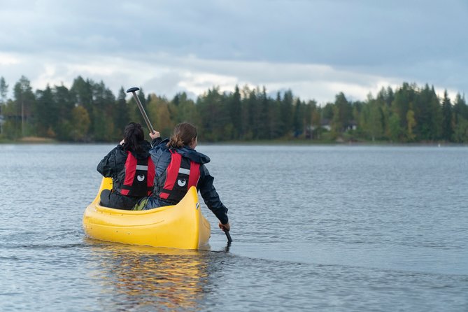 Canoe Trip in Lapland - Lapland from the middle of a lake