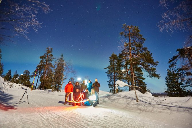 Capturing Auroras in Pyhä - Walking 10 minutes to Tajukangas