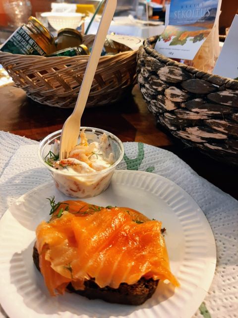 CITY Tour with Food Tasting in Helsinki - Helsinki Cathedral and the city’s grand center