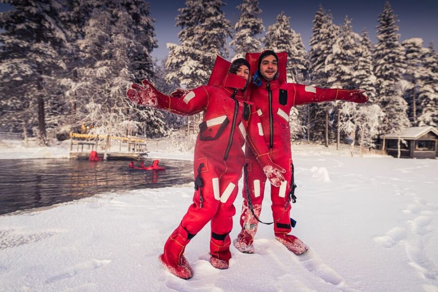 Daytime Ice Floating Rovaniemi, Frozen Lake Experience - Who should book it?