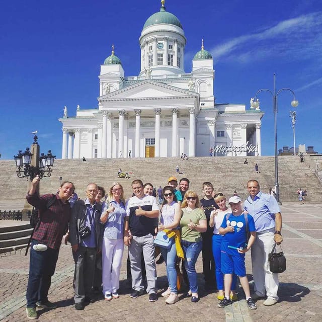 Discover the heart of Finland with a local guide. - Esplanadi, a short pause in the center