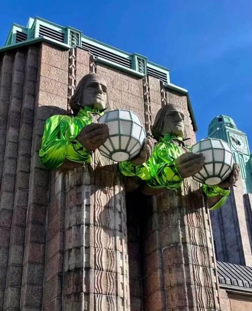 Discover the heart of Finland with a local guide. - Senate Square and the city’s older face