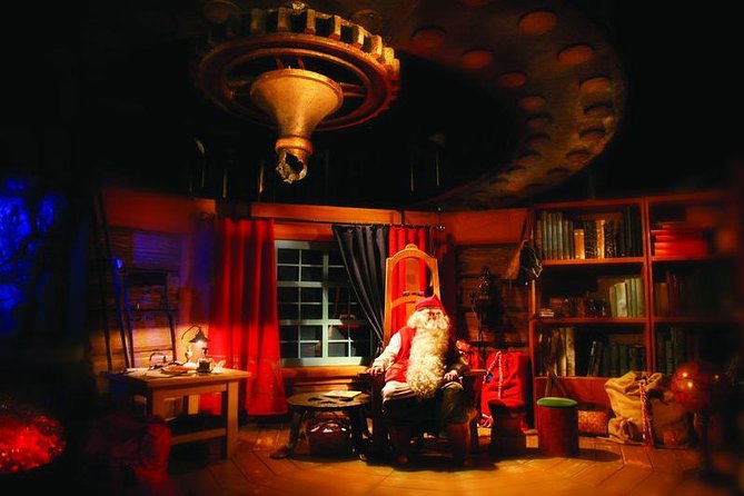 Excursion To Santa Claus Village - The included transfer from Rovaniemi