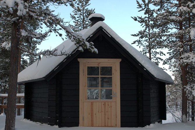 Explore Winter Woods: Snowshoe walk with local Biologist - Setting out from Terstontie 123