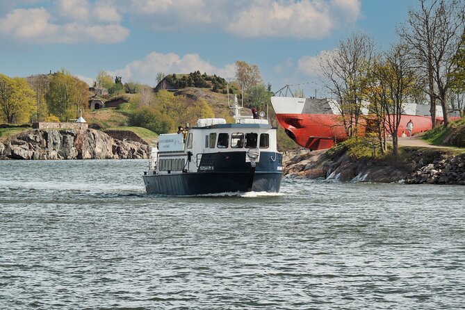 Ferry to Suomenlinna Fortress Island - Arriving at Suomenlinna Fortress Island