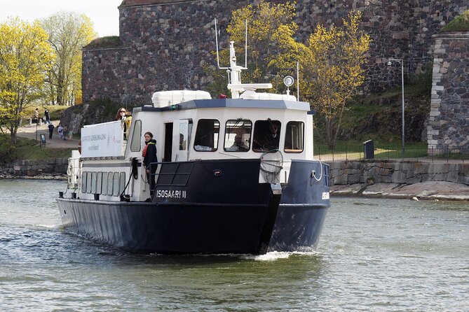 Ferry to Vallisaari Fortress Island - What can go wrong