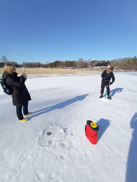 From Helsinki: Bodom Lake Ice Fishing with Food & Drinks - Languages, group size, and booking flexibility