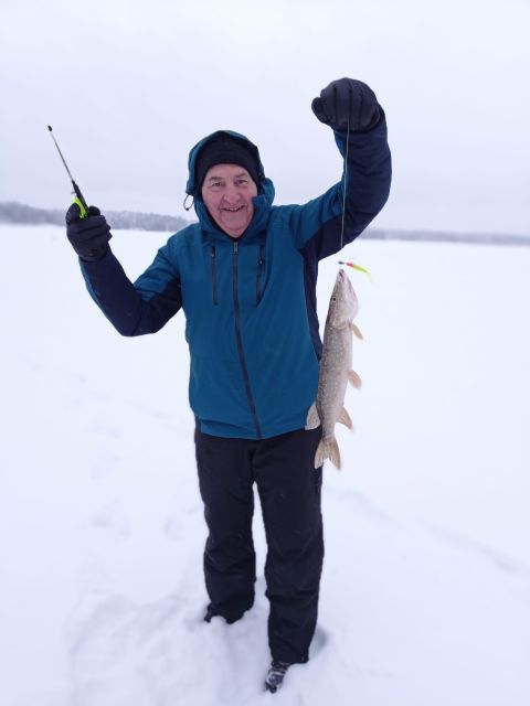 From Helsinki: Bodom Lake Ice Fishing with Food & Drinks - Walking out onto the ice