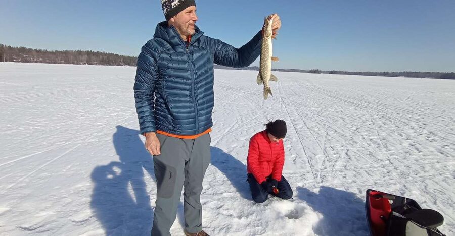 From Helsinki: Bodom Lake Ice Fishing with Food & Drinks - What the $128 price includes