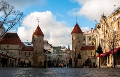Guided Day Trip to Tallinn by Ferry & VIP Car