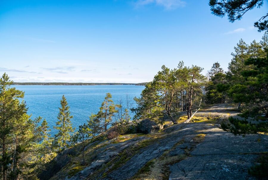 From Helsinki: Guided Tour of Porkkalanniemi Peninsula - What the guide adds to the walk