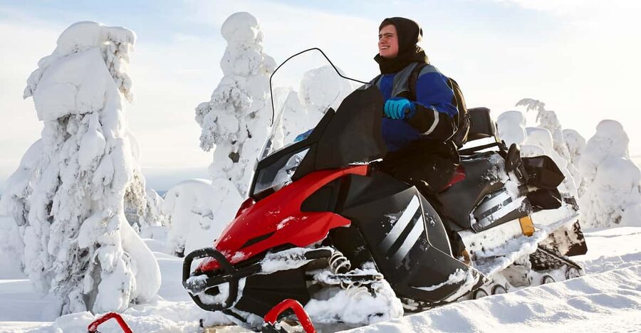 From Rovaniemi: 2-Hour Snowmobile Safari - Stops, photos, and the small details