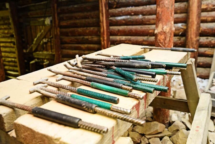 From Rovaniemi: EXCURSION TO THE AMETHYST MINE IN LUOSTO - Trying to find your lucky amethyst