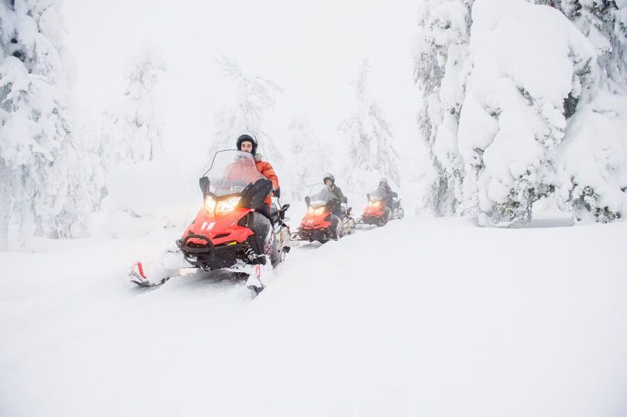 From Rovaniemi: Guided Lapland Snowmobile Adventure - Safety instructions before the throttle