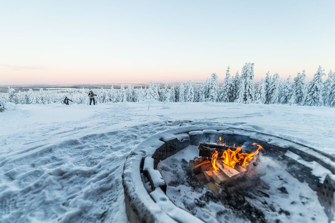 Half Day Snowshoe Hiking Adventure in Levi Lapland - Learning to walk on snowshoes