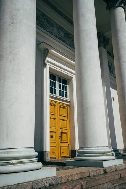 Helsinki: Architectural Highlights Guided Walking Tour - Bookstores, offices, and the details above eye level