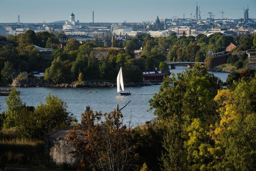 Helsinki: City and Outer Islands Guided RIB Boat Tour - Starting beside Market Square