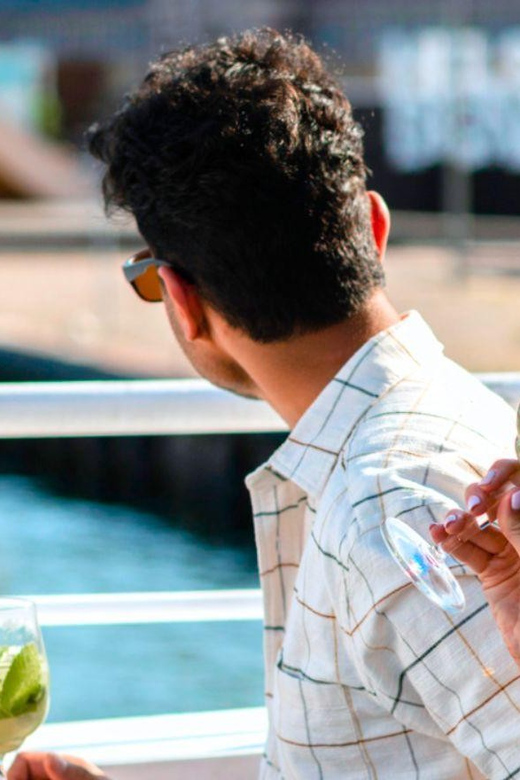 Helsinki: Evening Archipelago Cruise - How much narration should you expect?
