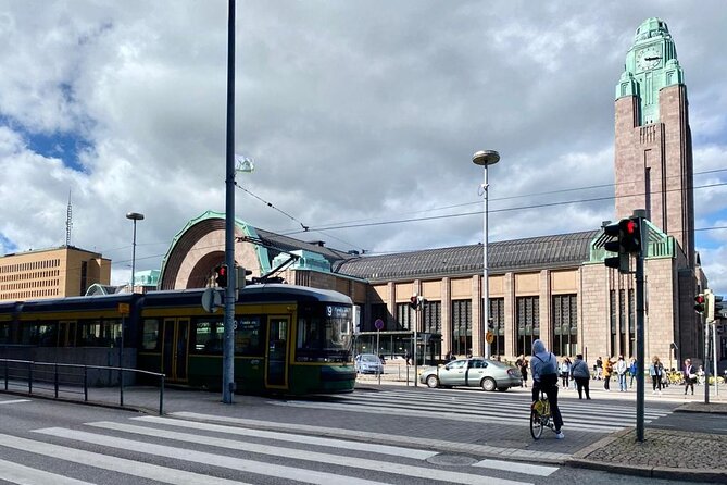 Helsinki in Nutshell: Suomenlinna & City Highlights by Eco-Friendly Ways - Old Market Hall and the route to the ferry
