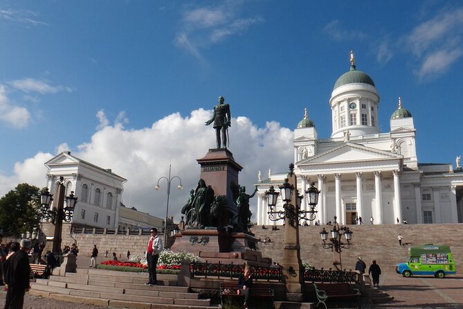 Helsinki Scavenger Hunt and Highlights Self-Guided Tour - The value of seeing sights from outside