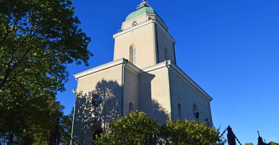 Helsinki Shore Excursion: City Sightseeing and Suomenlinna - A smart way to see Helsinki from the harbor