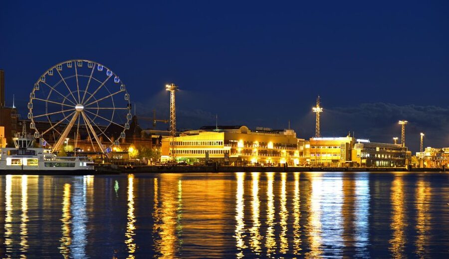 Helsinki: SkyWheel Helsinki Entry Ticket - Choosing between daylight, sunset, and night