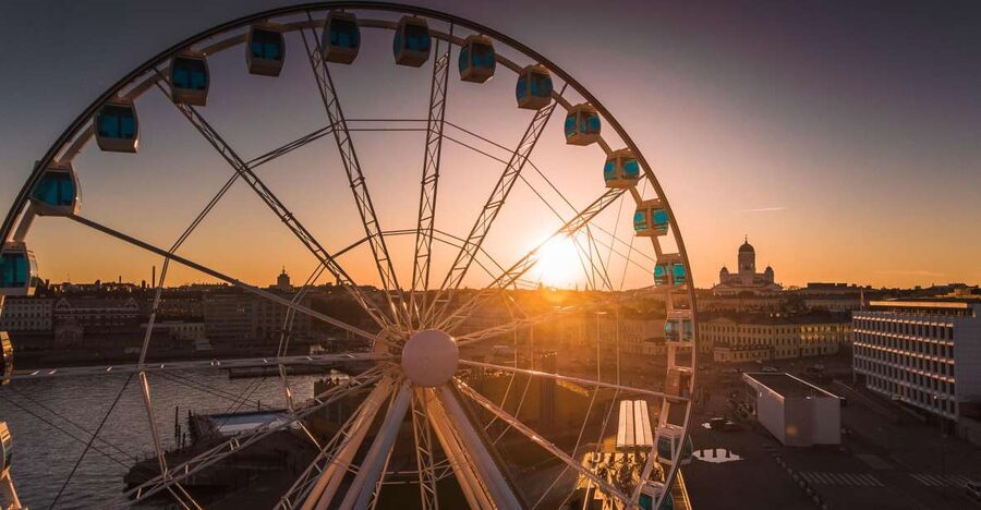 Helsinki: SkyWheel Helsinki Entry Ticket - Seeing Helsinki from 40 meters up