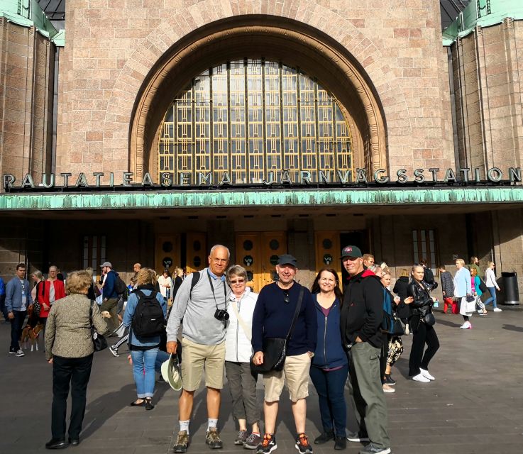 Helsinki: Small-Group Walking Tour with City Planner Guide - Three hours, a small group, and a real walking distance