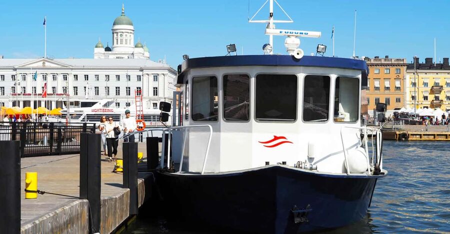 Helsinki: Suomenlinna and Lonna Hop-on Hop-off Cruise - Suomenlinna is the serious stop