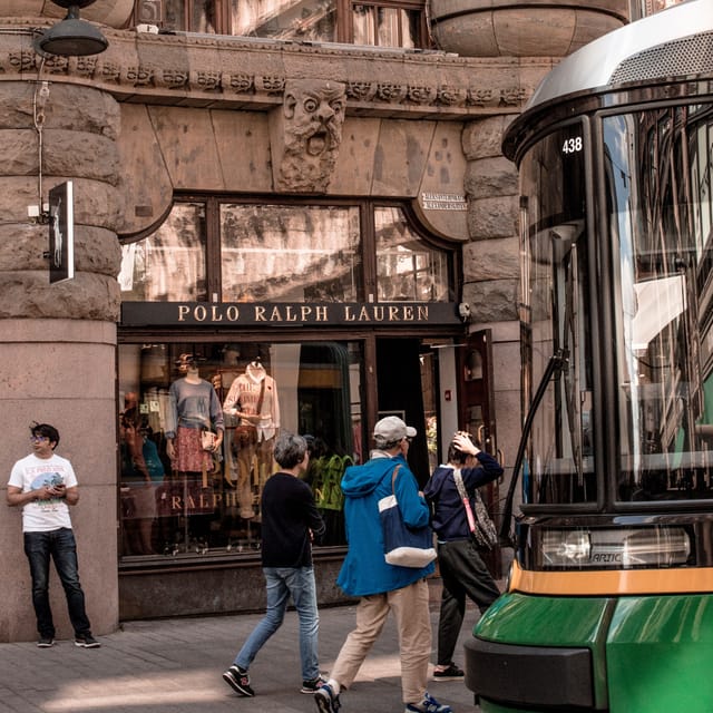 Helsinki: Tram Tour - Kaivopuisto: Helsinki’s open-air breathing space