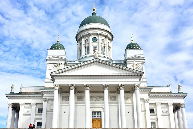 Helsinki walking tour with a city planner - Oodi Library: a modern finish to a historic walk