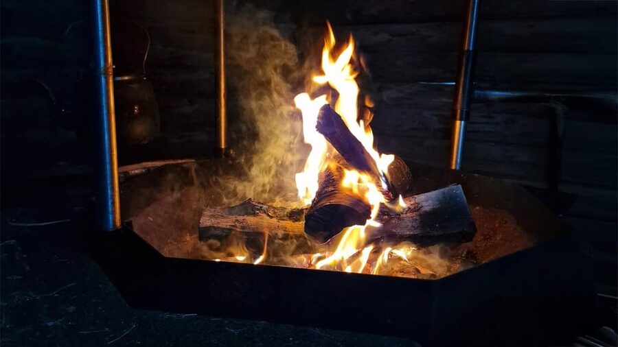 Kemi-Tornio: Snowmobile Forest Safari w/ Hot Drink & Snacks - The campfire pause in the wilderness