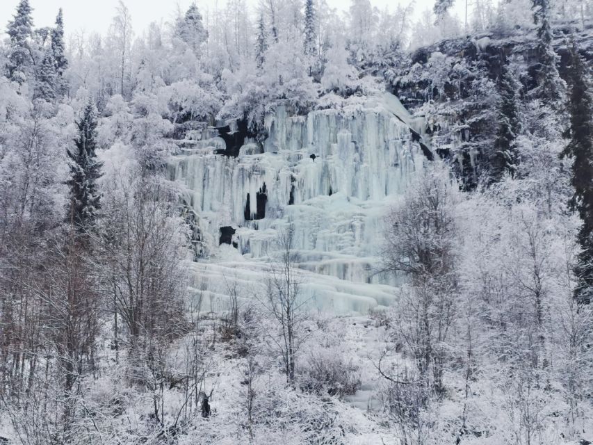 Korouoma Canyon Frozen Waterfalls Hike & Private Teepee BBQ - The 2.5-hour walk through Korouoma Canyon
