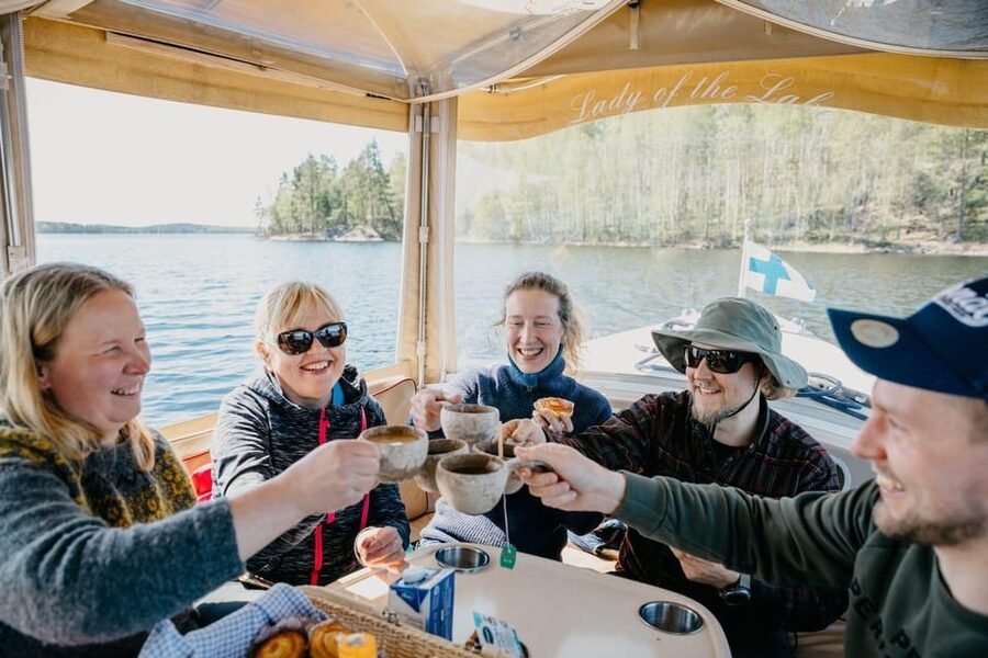 Lake Saimaa story cruise by Ecoboat in Puumala - Who should book this Saimaa cruise?