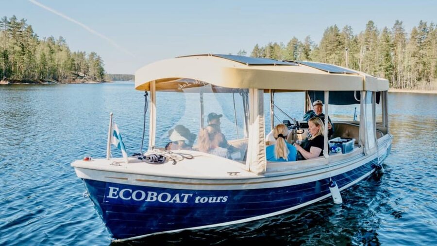 Lake Saimaa story cruise by Ecoboat in Puumala - Why a 90-minute cruise fits Puumala
