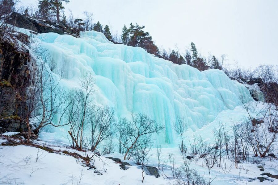 Lapland: The Frozen Waterfalls of Korouoma Tour - Walking among all 14 frozen waterfalls