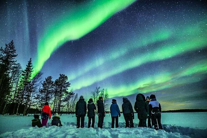 Levi: Aurora Borealis Tour and Stargazing Experience - A 9 p.m. departure from Levi