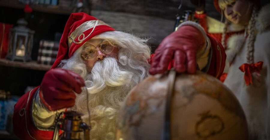 Levi: Day Trip to Santa Claus Village with Lunch - Santa Claus Village and the Arctic Circle
