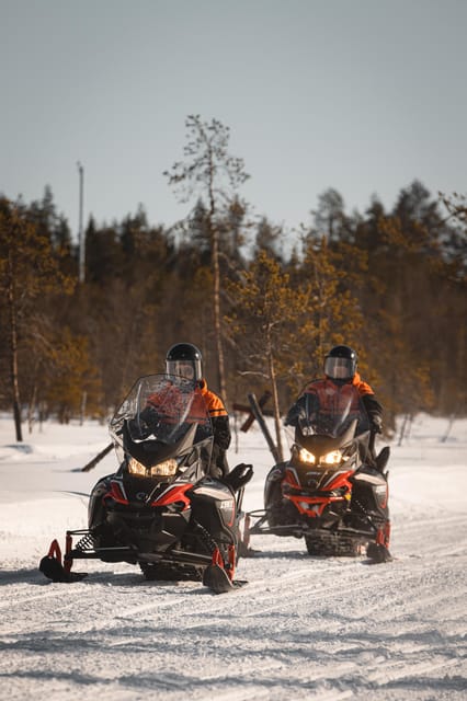 Levi: Full Day Snowmobile Safari to Wilderness - Getting ready at Safartica’s Levi office