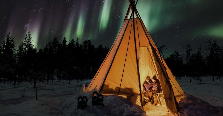 Levi: Northern Lights Campfire - Meeting at the Safartica office
