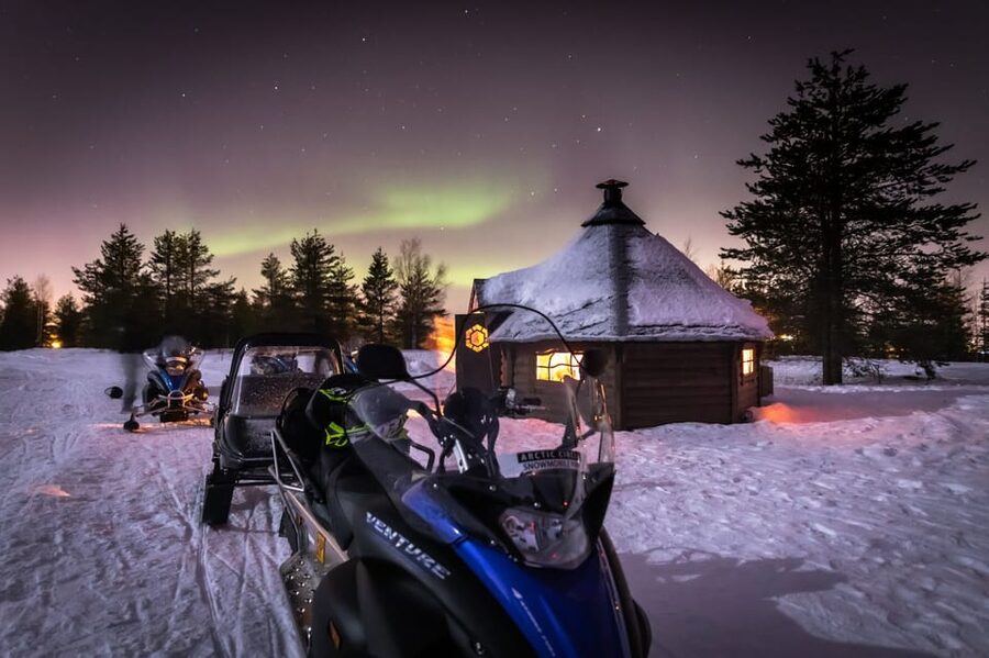 Levi: Northern Lights Snowmobile Safari and Campfire Picnic - Hunting for the Northern Lights