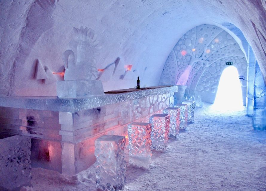 Levi: Snowmobile Tour to Snow Village - Getting comfortable before you set off